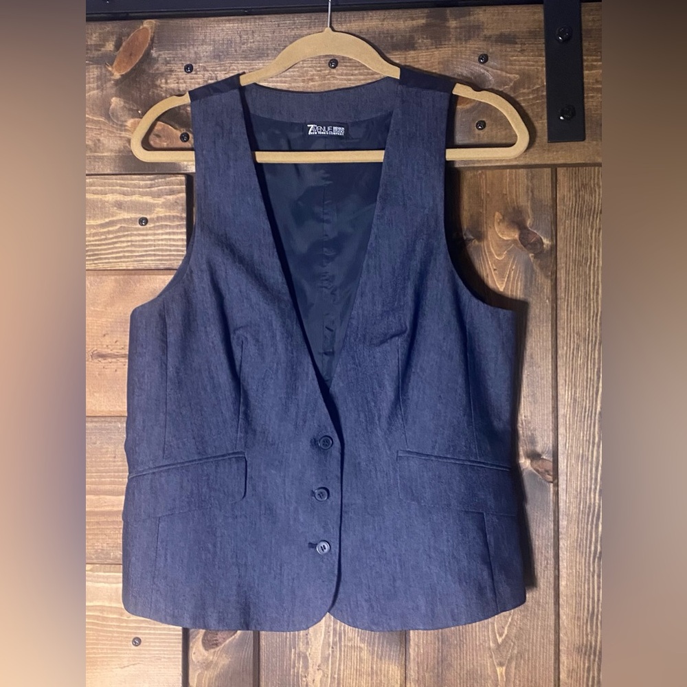 Nice Brushed Denim Vest! NewYork & Company 7th Ave Design Studio Size 14